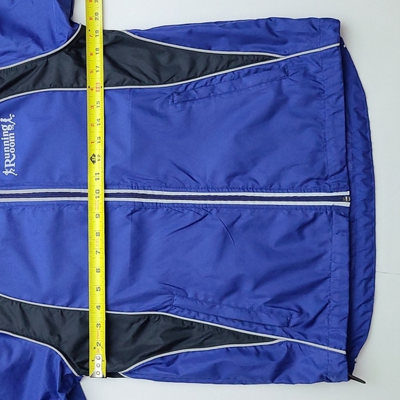 Running Room Light Jacket Reflective Size XS - Picture 13 of 15